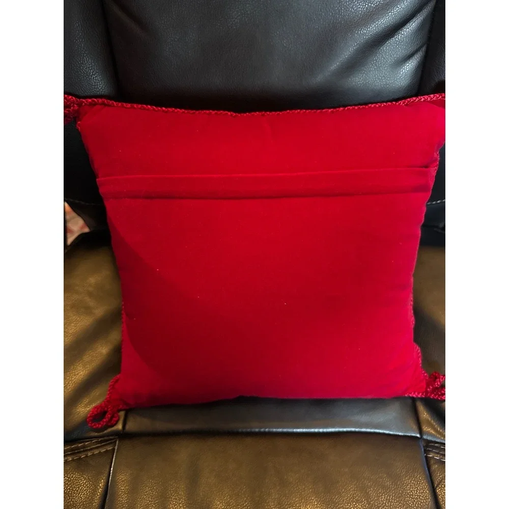 Vintage Imperial Elegance Embroidered‎ Pillow 12